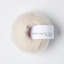 Cargar imagen en el visor de la galería, SOFT SILK MOHAIR - KNITTING FOR OLIVE