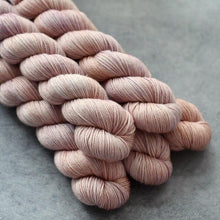 Cargar imagen en el visor de la galería, LBA Merino DK