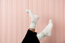 Cargar imagen en el visor de la galería, REVISTA POMPOM INVIERNO 2022-43