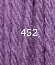 Cargar imagen en el visor de la galería, LANA TAPICERIA 10M