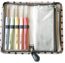 Cargar imagen en el visor de la galería, ESTUCHE 5 CROCHETS MOSTACILLAS