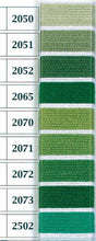 Cargar imagen en el visor de la galería, HILO BORDAR MOULINE TONOS VERDES 200-294
