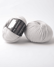 Cargar imagen en el visor de la galería, LANA PURA MERINO 6