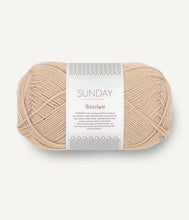 Cargar imagen en el visor de la galería, LANA PetiteKnit SUNDAY DE SANDNES GARN
