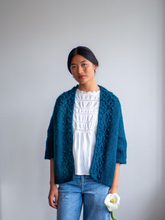 Cargar imagen en el visor de la galería, LIBRO LALURA - LUCIA RUIZ DE AGUIRRE RODRIGUEZ
