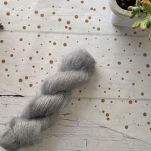 Cargar imagen en el visor de la galería, LANA SILK MOHAIR TEJERITAS
