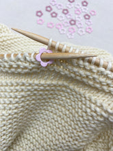 Cargar imagen en el visor de la galería, ALLSTITCH MARCADORES M FLOWER RINGS
