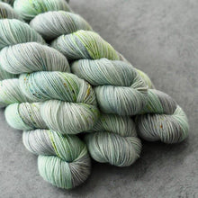 Cargar imagen en el visor de la galería, LBA Merino DK
