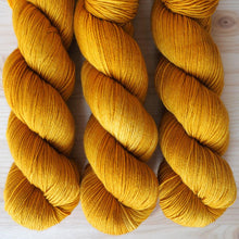 Cargar imagen en el visor de la galería, LBA Merino Super Sock
