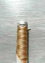 Cargar imagen en el visor de la galería, HILO SEDA
