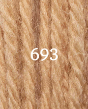 Cargar imagen en el visor de la galería, LANILLA CREWEL 25M
