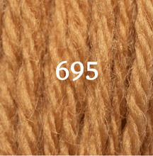 Cargar imagen en el visor de la galería, LANA TAPICERIA 10M
