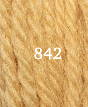 Cargar imagen en el visor de la galería, LANA TAPICERIA 10M
