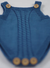 Cargar imagen en el visor de la galería, PATRON TEJIDO 3/1 CON ACCESORIOS BEBE
