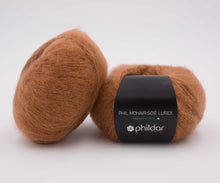 Cargar imagen en el visor de la galería, LANA MOHAIR SEDA LUREX
