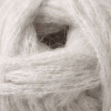 Cargar imagen en el visor de la galería, LANA MAXI CON MOHAIR
