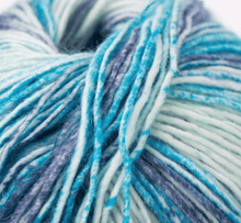 Cargar imagen en el visor de la galería, LANA OTELLO MERINO PURA
