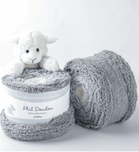 Cargar imagen en el visor de la galería, KIT CHAL LANA BEBE RIZO CON OSO
