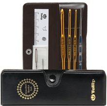 Cargar imagen en el visor de la galería, SET REGALO CROCHET 7 PIEZAS EN ESTUCHE
