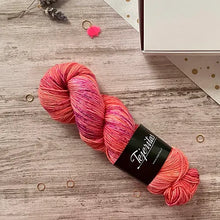 Cargar imagen en el visor de la galería, GLAM SOCK MERINO TEJERITAS
